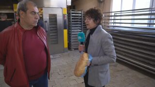 Снимка: След поскъпването на горивата: Ще скочат ли цените на хляба и закуските в Северозапада?