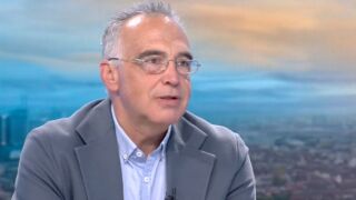 Снимка: "Прогресивна България" все още няма структуриран кабинет, не е ясно кой ще оглави парламентарната група