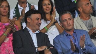 Домусчиев към репортер на bTV: Олигофрен, не искам да те виждам повече! (ВИДЕО)