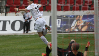 Стефан Велков скъса връзки