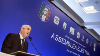 Обвинен в расизъм оглави Италианския футбол