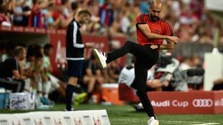 Вижте скандала между Гуардиола и Де Йонг в тунела (ВИДЕО)