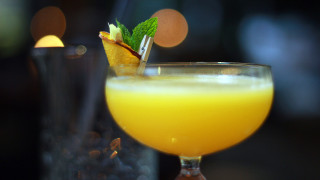 Летни коктейли 2015: Life Is Peachy в „The Cocktail Bar”
