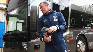 Шиърър съветва Рууни да се откаже от Англия 