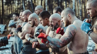 Русия отваря офис в Лондон заради страховити хулигани