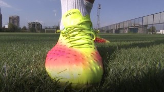 Скъсаните обувки на синия войн (ВИДЕО)