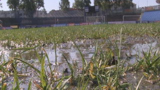 Стадионът в Русе се нуждае от ремонт 4 месеца след обновяването (ВИДЕО)