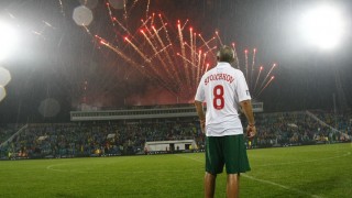 Христо Стоичков: Искам да отида на стадион с 50 000 души и да слушам химна