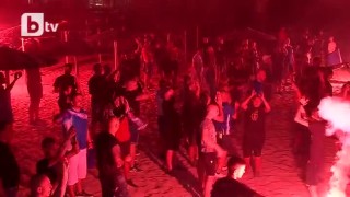 Варна отпразнува на плажа вековния 