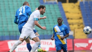 Скучни две нули между 