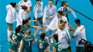 Победа за волейболните националки. Шансовете за Токио се запазват