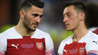 Йозил и Колашинац пропускат старта на сезона във Висшата лига