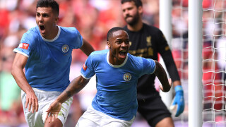 ФИФА наказа 