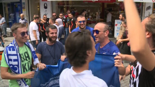 Българските фенове на 