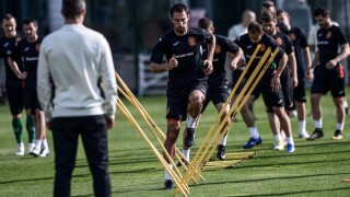 Ивелин Попов в националния, въпреки контузията