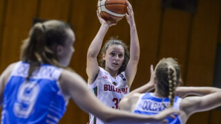 Баскетболистките ни U16 се класираха за четвъртфиналите на европейското в София 