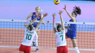 Волейнационалките ни взеха гейм на световните шампионки
