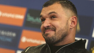 Преговарящият с турски клуб Божинов вече следва 