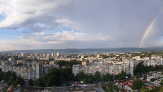 Снимка на деня: Дъга над Варна