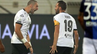 Гълъбинов с важен гол за 