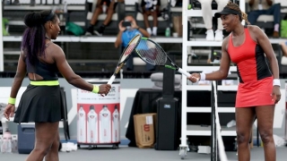 Серина отново победи Винъс в тенис-сблъсъка на семейство Уилямс