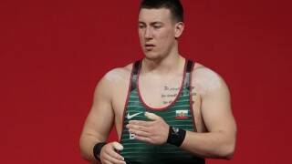 Коронавирус в националния по щанги, европейски шампион пропуска световното