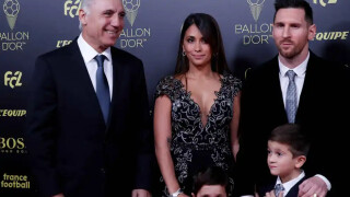 Стоичков атакува Лапорта заради Меси