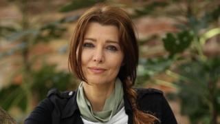 "Островът на изгубените дървета" от Елиф Шафак - приказка за забранената любов, войната и паметта между поколенията