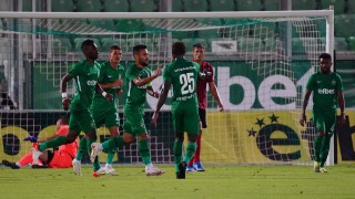 Четвърта поредна победа за 