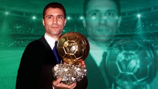 Стоичков показва 