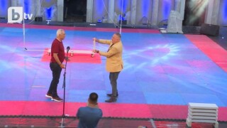 Стоичков стана част от таекуондо спектакъл в Античния театър