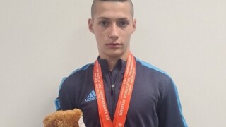 Първи медал за България от европейското по вдигане на тежести за кадети