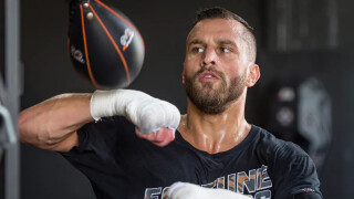 Боксьор се оттегля след убийството на баща му