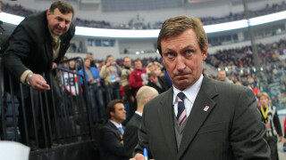 Съдят легенда за милиони, лъгал с дъвки за отслабване