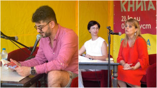 Сашо Кадиев и други известни българи четат пред публика във Варна в подкрепа на грамотността