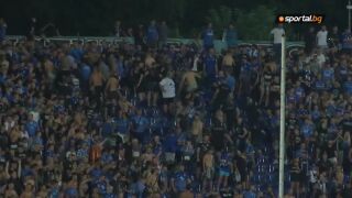 Бой и бомбички в сектор 