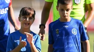 Поразеният от мълния Георги пак рита, Бербатов го аплодира