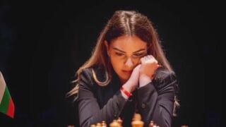 Нургюл Салимова с ново реми във финала