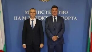 Спортният министър проверява БФС за изключените клубове