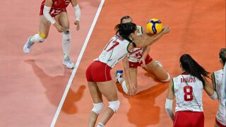 Фалстарт за волейболистките в олимпийската квалификация