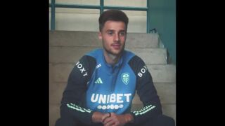 Лийдс представи Илия Груев (ВИДЕО)