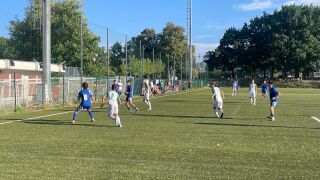 Счупени носове, ранени и полиция след юношески мач на Левски