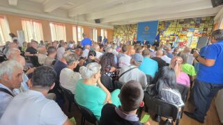 Извънредно: Скандали и полиция на изборите в леката атлетика (ВИДЕО)