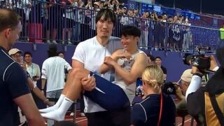 Корейски гигант накара Хюн-Мин Сон да се изчерви (ВИДЕО)