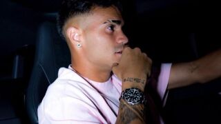 Това се нарича измама. Взе милиони, но никога не игра за Реал