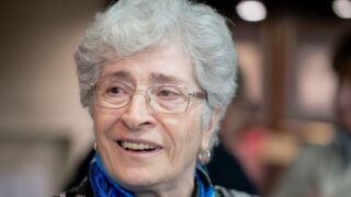 Надка Голчева