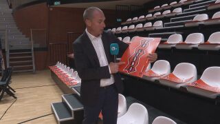 Шумни картони и кошове-кошчета: Какво чака България в Нидерландия? 