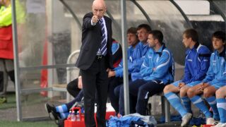 Бивш герой на Левски на протест в Белград (СНИМКА)