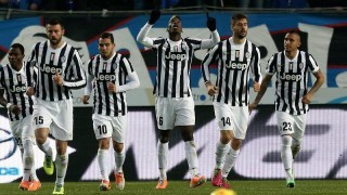 Ювентус ще зимува на върха след лесна победа над Аталанта