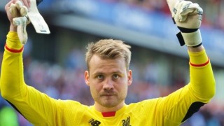 Симон Миньоле остава в Ливърпул